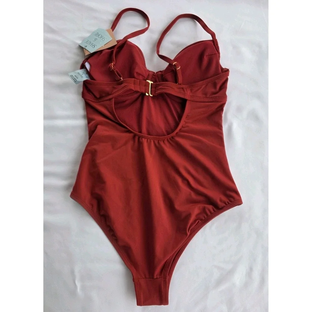 Shade & Shore Womens Underwire Medium Coverage One Piece Swimsuit Size M (348)